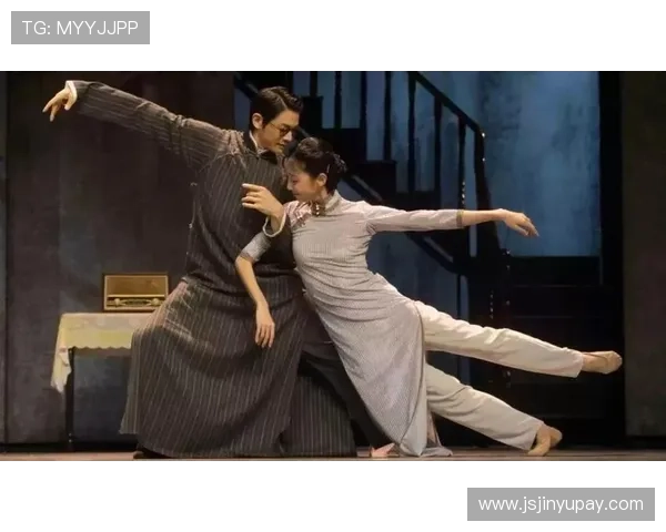 《永不消逝的电波》：穿越时空的信仰之歌，献给那些无声的英雄